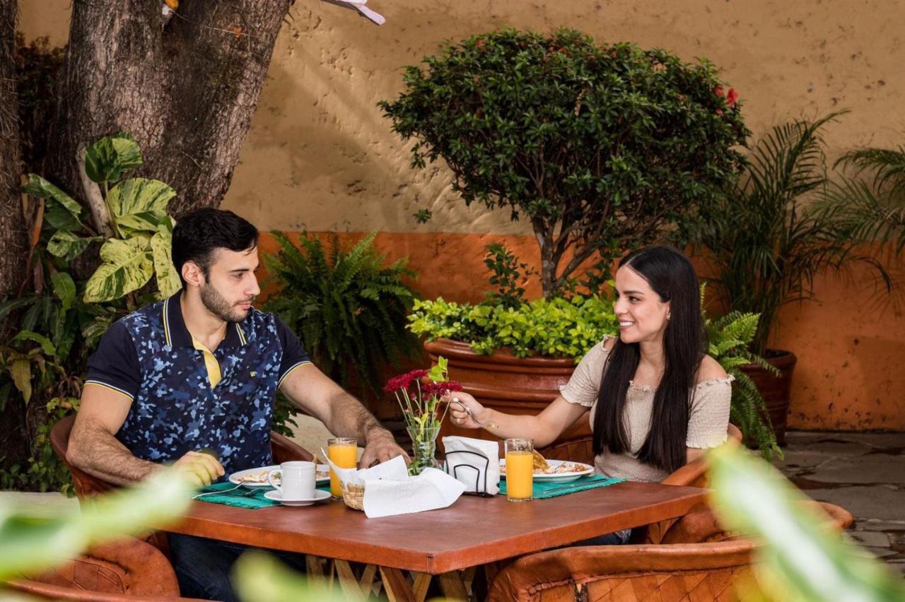 Hotel Boutique Sol Y Luna Spa Ajijic Zewnętrze zdjęcie